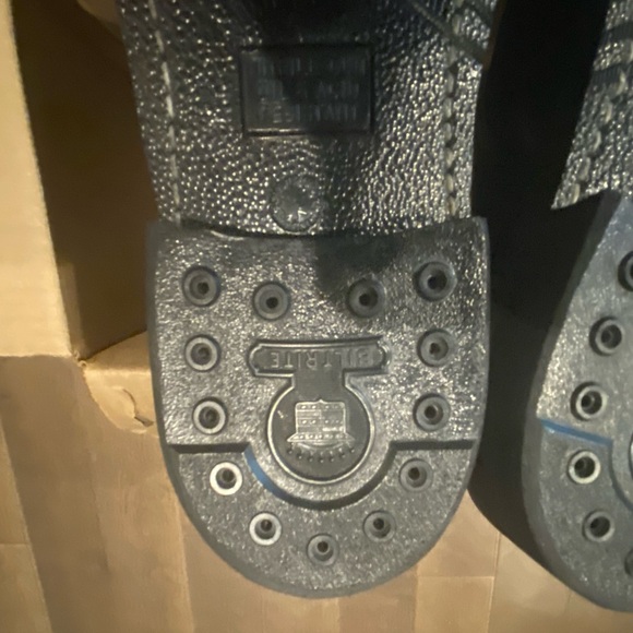 Dayton Oxford leather shoes BRAND NEW size 8.5 EEE which fits size 10 US - Picture 6 of 8